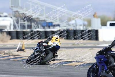 media/Nov-16-2025-Race Pace (Sun) [[8c5fa54630]]/Non Verified Riders (1st 20 Minutes)/4-Turn 16 (1116am)/